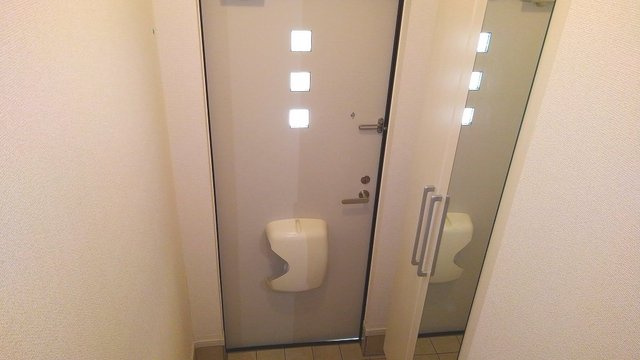 グレイス アヴェニューの玄関
