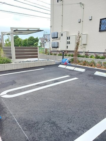 テライオ　村前の駐車場
