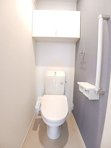 テライオ　村前のトイレ
