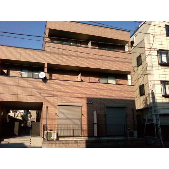 アンプルール フェール 寺谷の外観