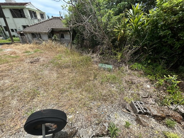 中城村字久場(65.34坪）の周辺