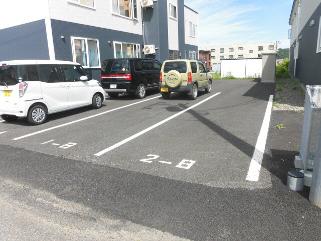 エスペランサ新得Ⅵの駐車場