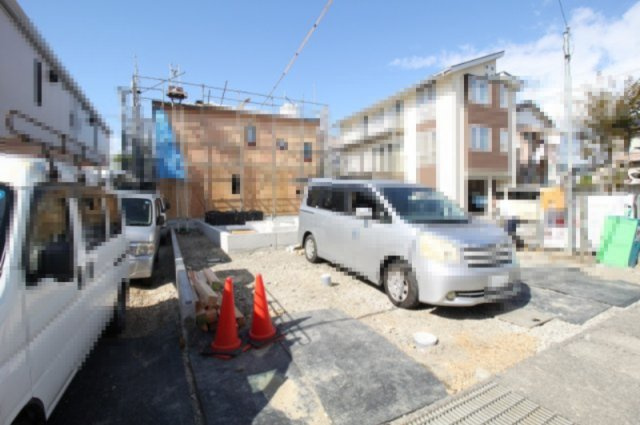 高知市弥生町　新築戸建  2期１棟2号棟　(全2区画)　　の外観|3LDK+畳コーナー+FC+WIC　
土地面積　125.59㎡　（約37.99坪）建物面積　105.98㎡（約32.05坪）
１階　52.99㎡　2階　52.99㎡
※インナーバルコニー　9.93㎡含