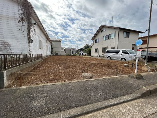 刈谷町4丁目　土地の前面道路含む現地写真