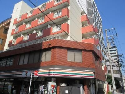 第８三井ビルの外観|おしゃれな外観です