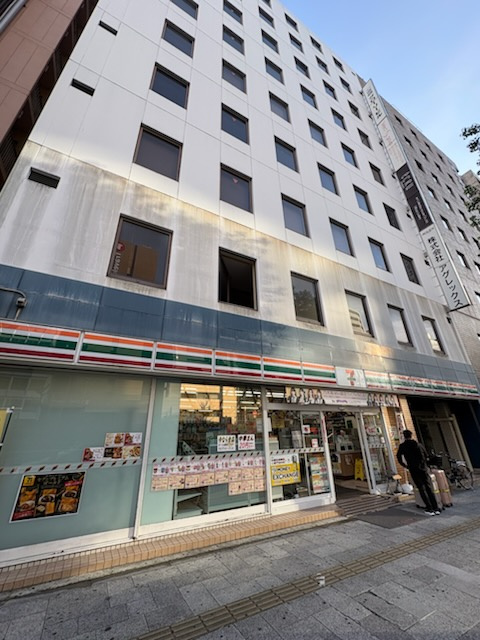 心斎橋グローリービル4階