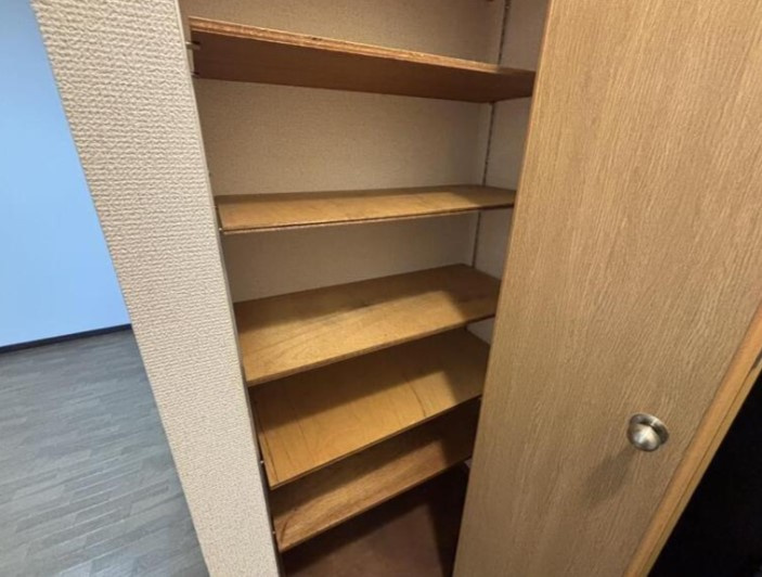 ソレイユ並木の収納