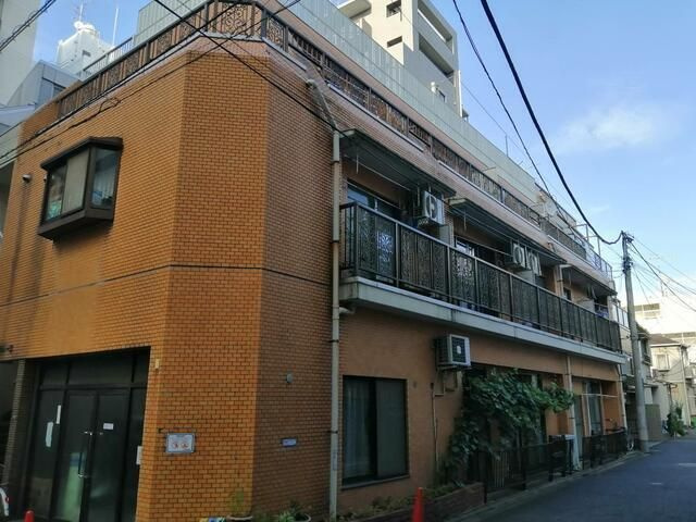 第一中清ビルの外観