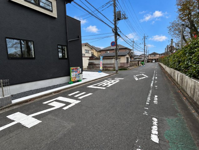 宇都宮市泉が丘7丁目の前面道路含む現地写真