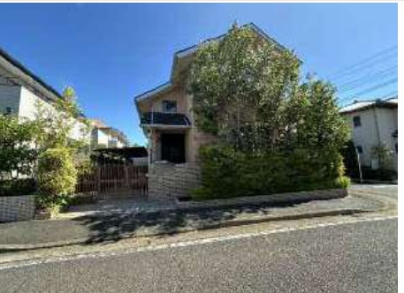 泉区緑園3丁目 土地 6880万円の前面道路含む現地写真