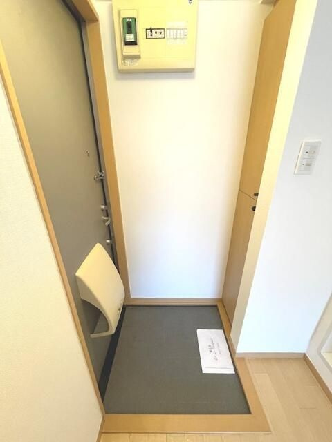 ソレイユ南長崎の玄関