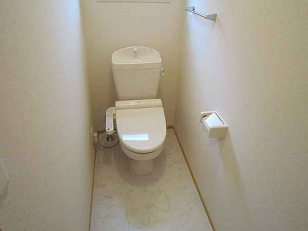 カーサ・カルテットのトイレ|シンプルで使いやすいトイレです