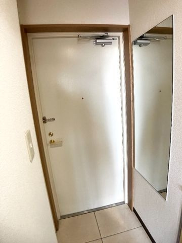 アクアタウンイーストⅠの玄関|※部屋参照写真