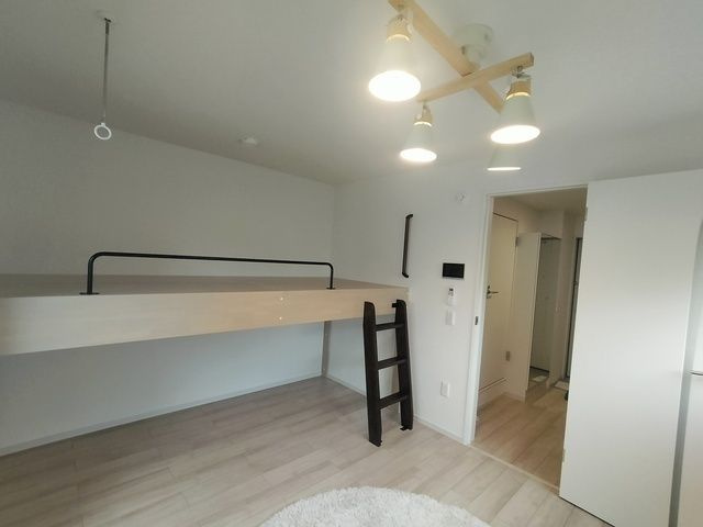 ＫＬＥＩＳ西浦和の内装|※別部屋参考写真