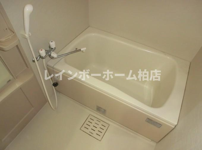 特典：仲介手数料が50％OFFです‼の浴室|別部屋。参考写真。