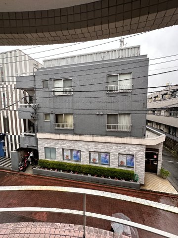 イーストビルの展望|別部屋参考写真です。