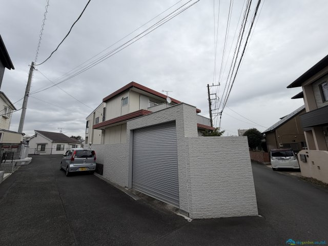伊勢原市岡崎の中古一戸建の外観