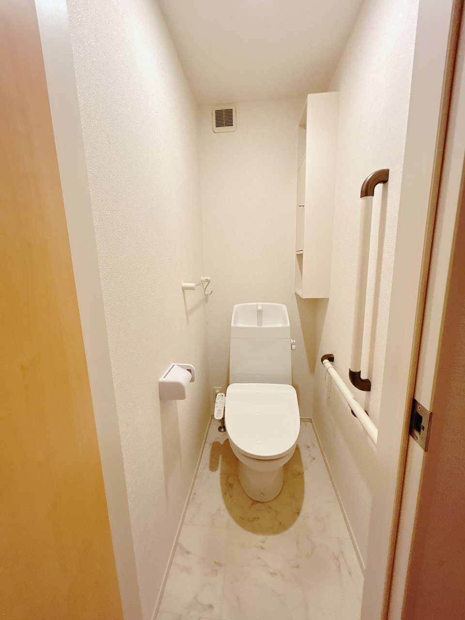 結城市結城　中古戸建　敷地141.6坪のトイレ
