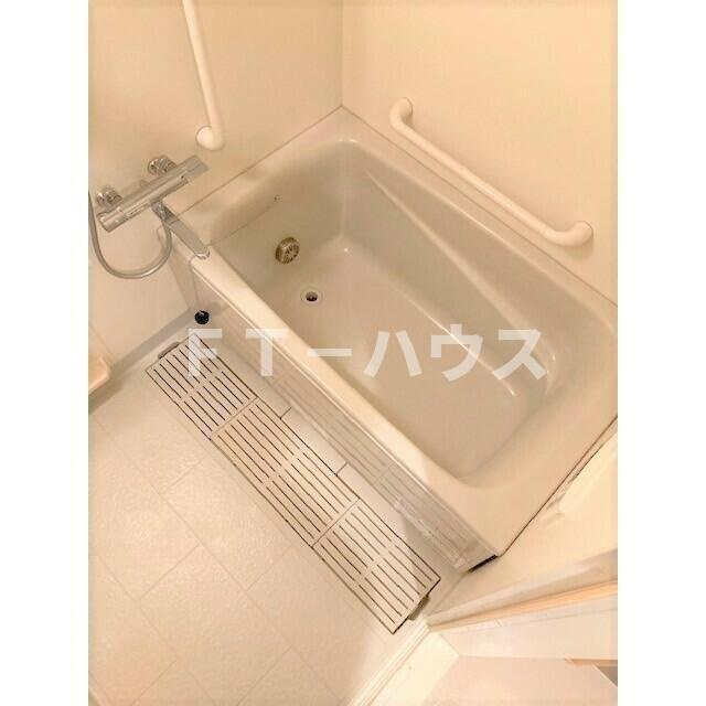 クリサンテーム妙典の浴室