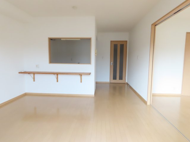 グランドシティⅡの居間・リビング