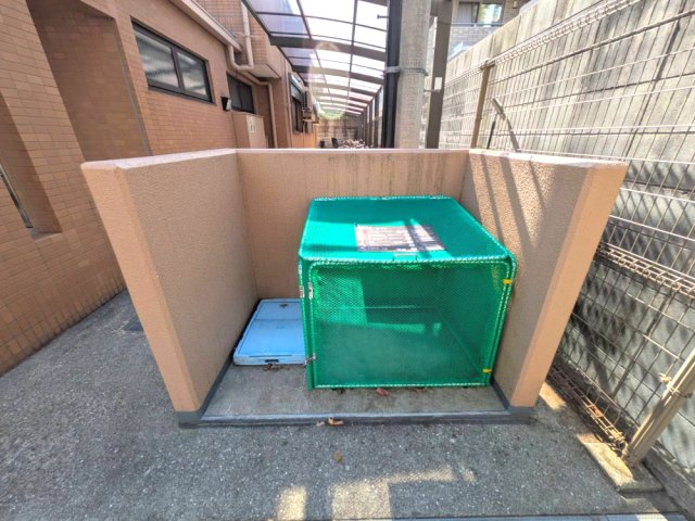 サブライムにしきたのその他共用部分|ゴミ捨て場です
