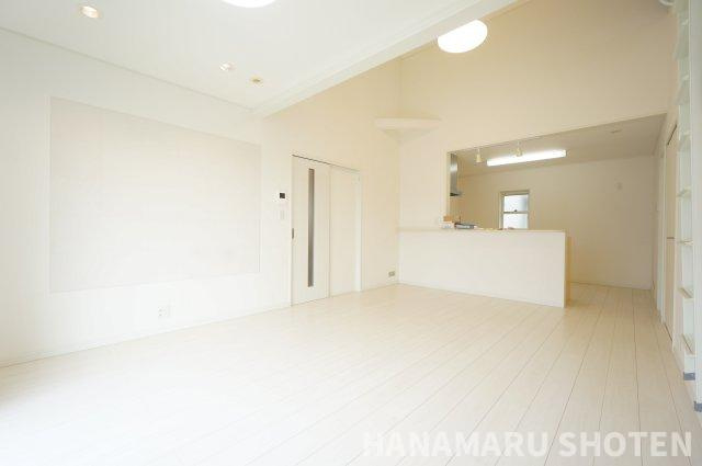 東金市菱沼　平屋の居間・リビング|＊当日ご案内可＊ご希望の物件まとめてご案内！弊社が掲載していない物件でもOK♪お気軽にご相談ください ♪お電話でのお問合わせがスムーズ♪
