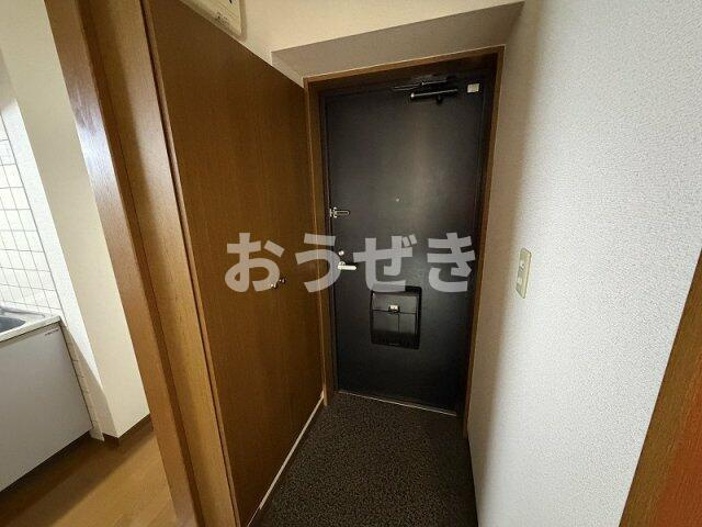 K.SグランディールWATANABEの玄関