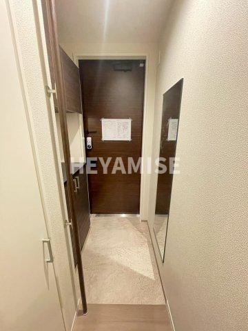 シャーメゾンさかえ町の玄関