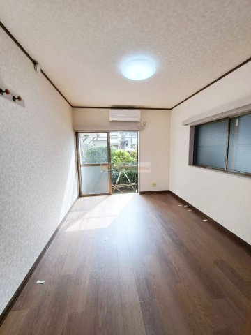 ハイム芙蓉の居間・リビング