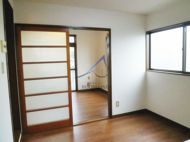 若木コーポの居間・リビング|洋室のお部屋です。