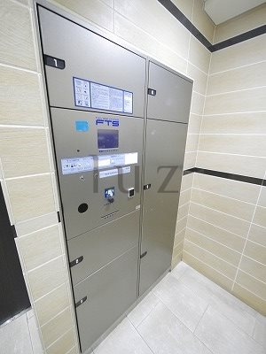 プレミアムキューブ横浜のその他共用部分|人気の宅配ボックス完備です☆