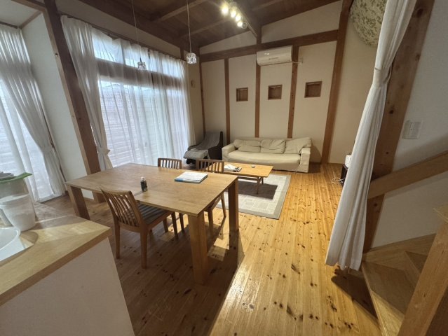 中古戸建　揖斐郡池田町上田　平成21年築の居間・リビング