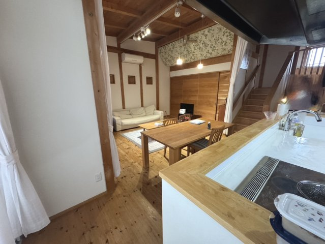 中古戸建　揖斐郡池田町上田　平成21年築の居間・リビング
