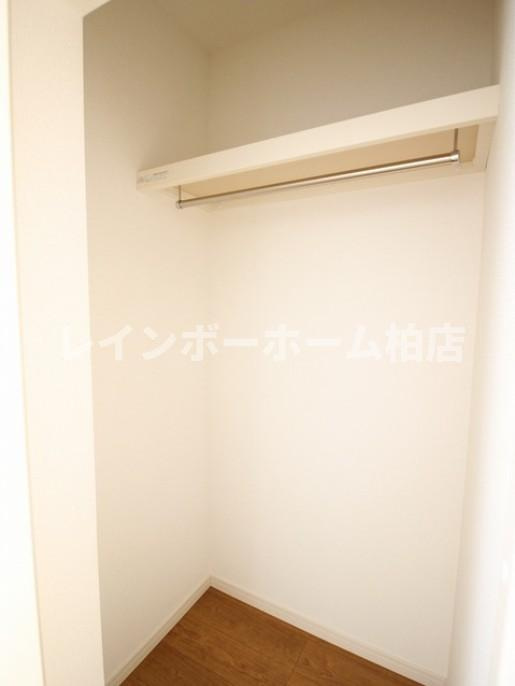 特典：仲介手数料が無料です!!の収納|※別部屋参考写真。