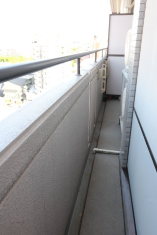 【バルコニー】