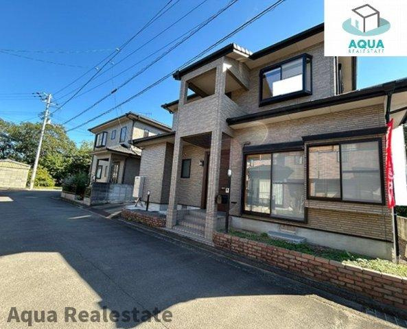 高松市川島東町 中古戸建の外観|前面道路含む現地写真です