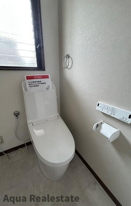 高松市川島東町 中古戸建のトイレ|シンプルで使いやすいトイレです