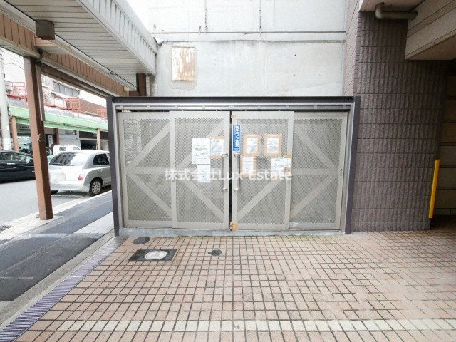 クラウンハイム本町EASTのその他