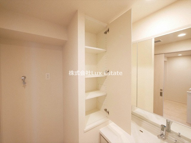 OPUS RESIDENCE SHINSAIBASHI SOUTHの収納