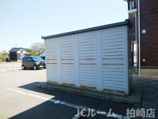 柏崎市岩上のアパートのその他共用部分