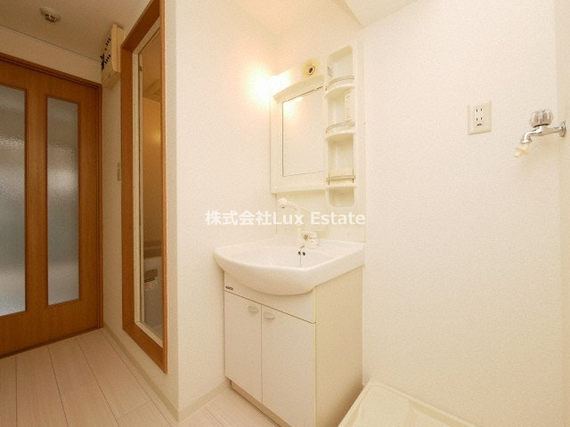 ミーネ松屋町の独立洗面台
