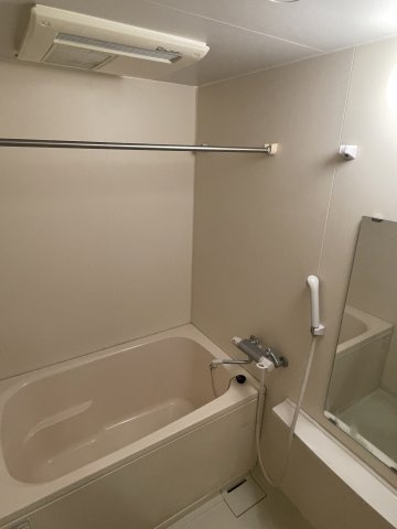 町田市能ヶ谷１丁目の賃貸マンションの浴室|別部屋参考写真