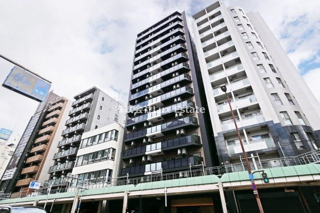 アプリーレ松屋町の外観