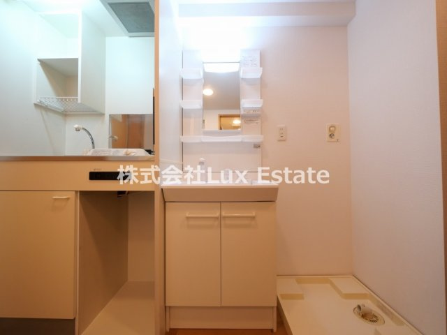 エスリード上本町北の独立洗面台
