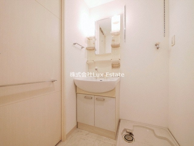 ADWResidence松屋町の独立洗面台
