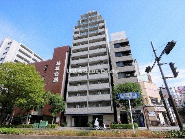 エスリード福島駅前の外観