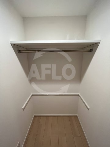 サムティ西長堀リバーフロントの収納|サムティ西長堀リバーフロント　クローゼット