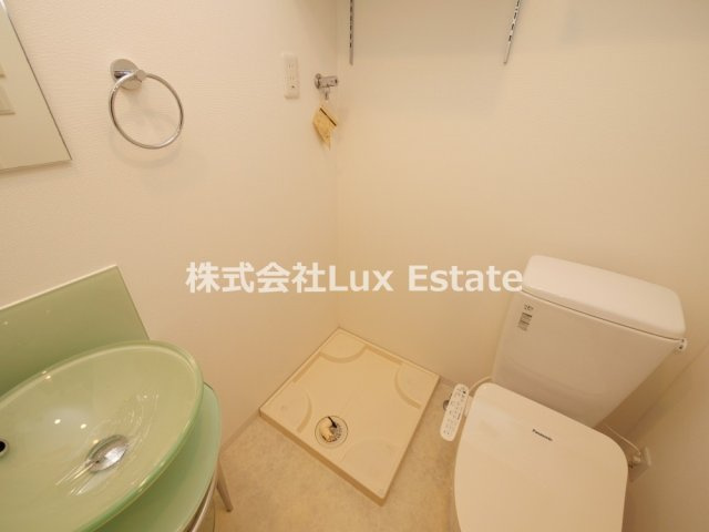 セレニテ北久宝寺の洗面所