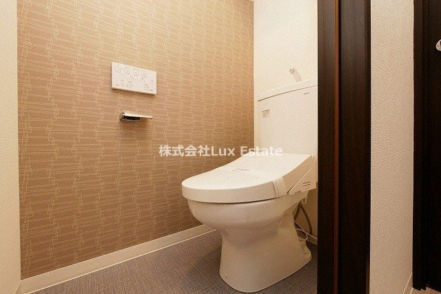 ラクラス堺筋本町のトイレ