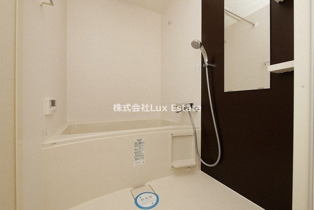 ラクラス堺筋本町の浴室
